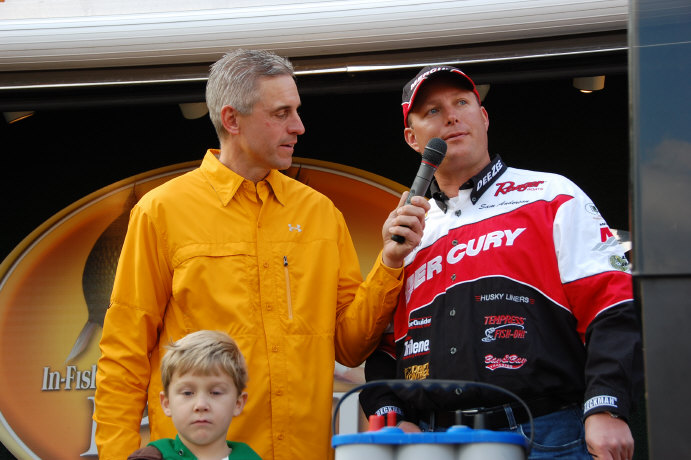 0B47150B-3A57-4CCF-86D7-DD2CD7A62604