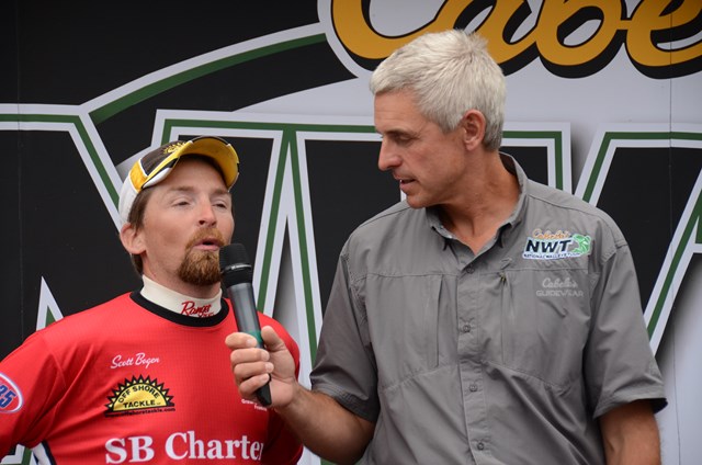 0B50B3DB-636A-4FCD-B3F4-CEFDED051D46