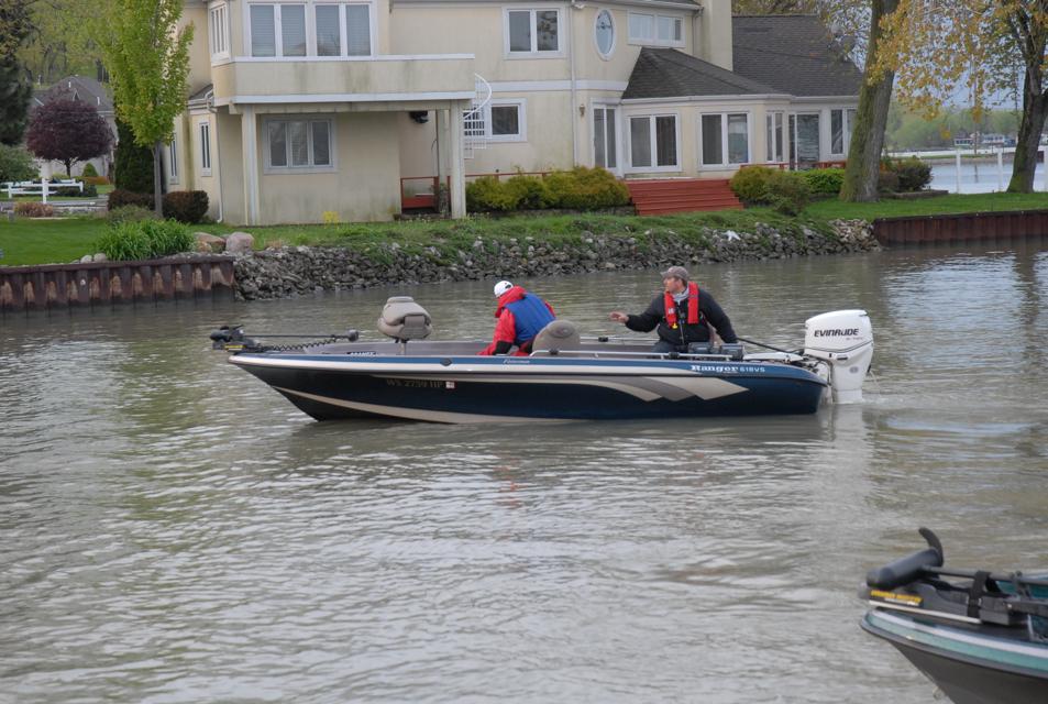 0B5BA8BE-5210-4B61-95E3-EA42687D9C87