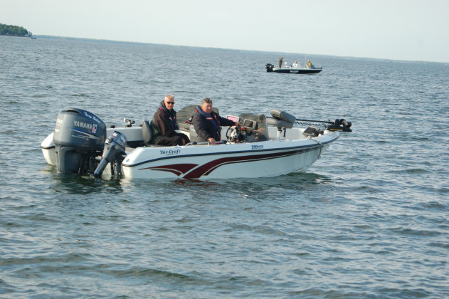 0B6BDE86-262F-4CA7-8AB5-0C03D92A2E03