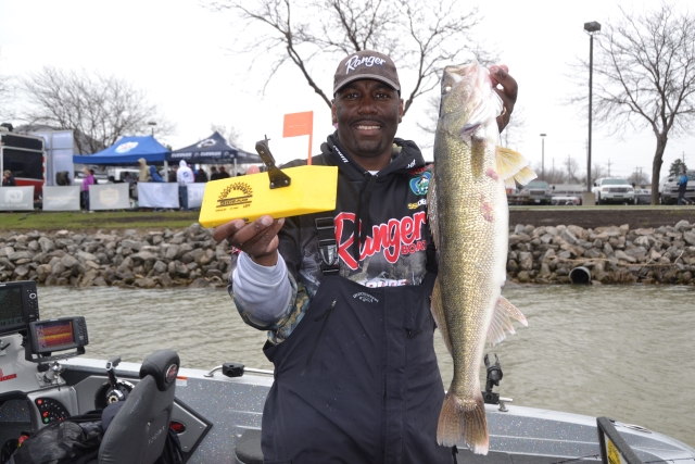 0B9CC53A-7599-41D3-A7CA-36C6A365D399