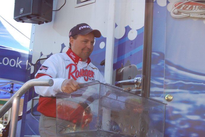 0BE20278-E84B-4F5A-8602-59C73904C969