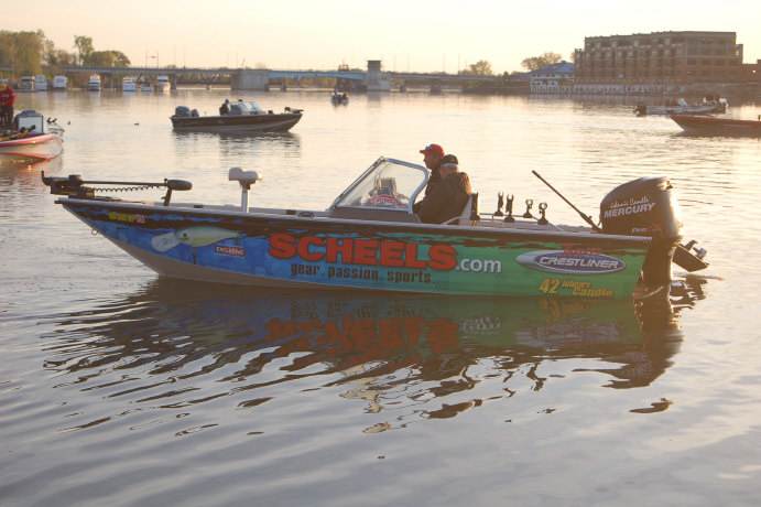 0BF5627B-00A8-4BE8-B2D1-D3A99212264C