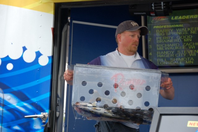 0C08139D-7646-4720-8FBB-2A94DAE69835