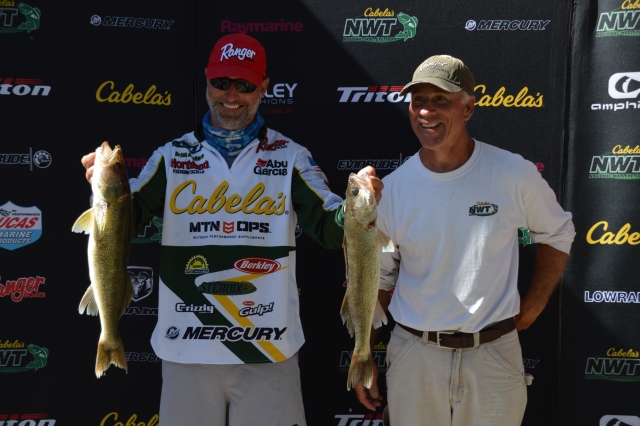 0C17BB30-55AF-49F5-B86D-D96BF8FAC414