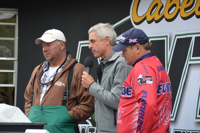 0C313912-AAF8-4D8A-BA85-D953B26EB51E