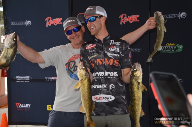 0C4C694F-AA9F-47ED-BA4E-DB02B0BA9C19