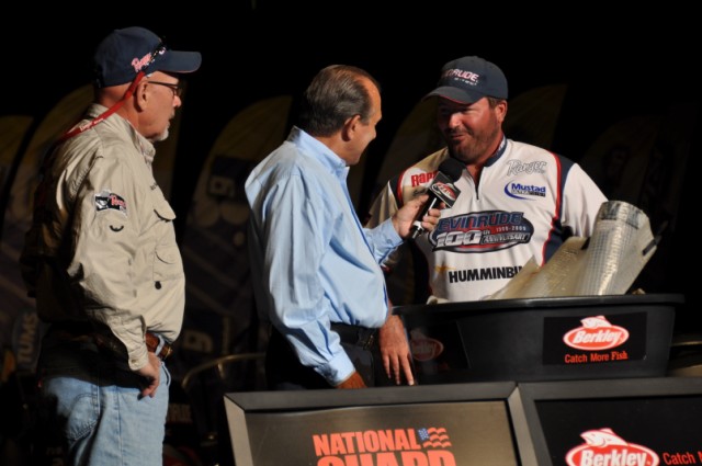 0CB77DC7-3194-4EAD-9AFC-5464CE78221C