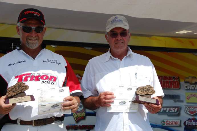 0CBA66C7-E4EE-41FB-AD53-915B5D9FAFB8