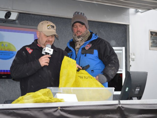 0D202864-0AC6-4D83-B8D3-E6AA53E271A1