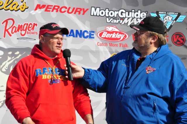 0D551880-9CBE-4896-A785-3193E0DE181E