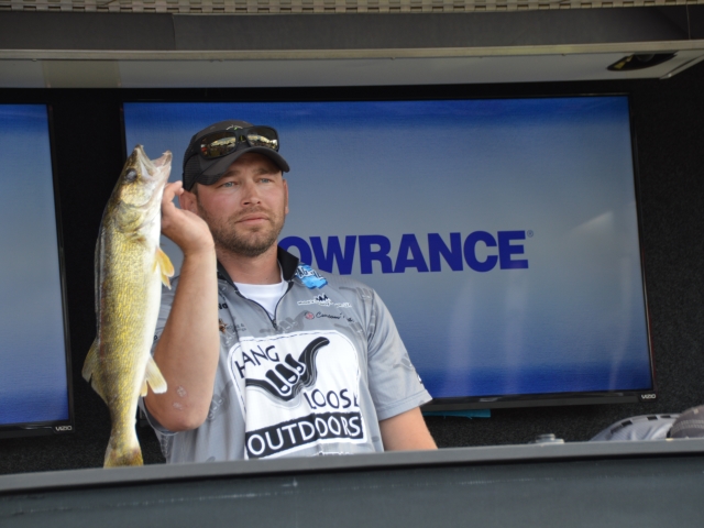 0D738E76-1B21-4713-8075-ED4D278AA0C3