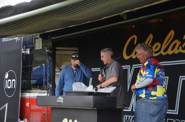 0D83D8AF-D8B5-4D6A-B59C-D8FBBFDFD32B