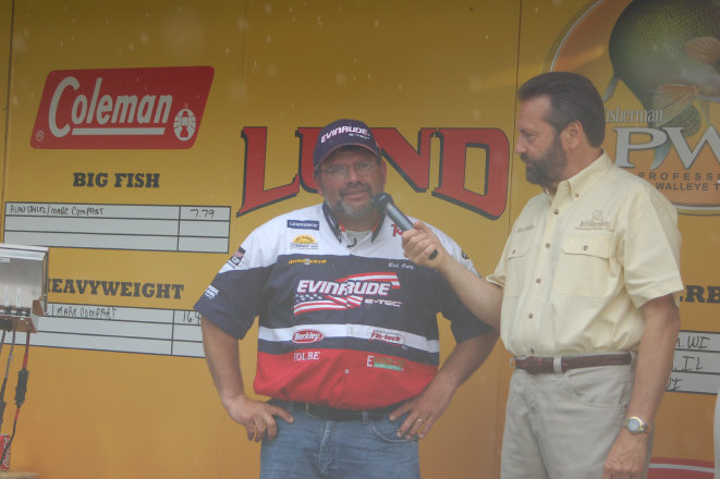 0D98F35B-BF21-4975-AA58-440B17D7A2A8