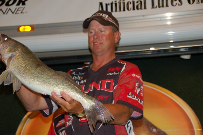 0DB13741-25E5-4A56-A653-A32E5AD9929F