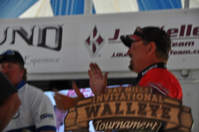 0DC95CEE-18CD-4AC2-B75C-21DA42C8D446