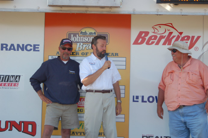 0DCF7A66-29C9-4F5B-AD51-5CB4043979EE