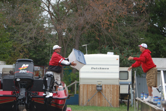 0DE93F97-AA93-4751-A82F-8B5D1CF5C6CC