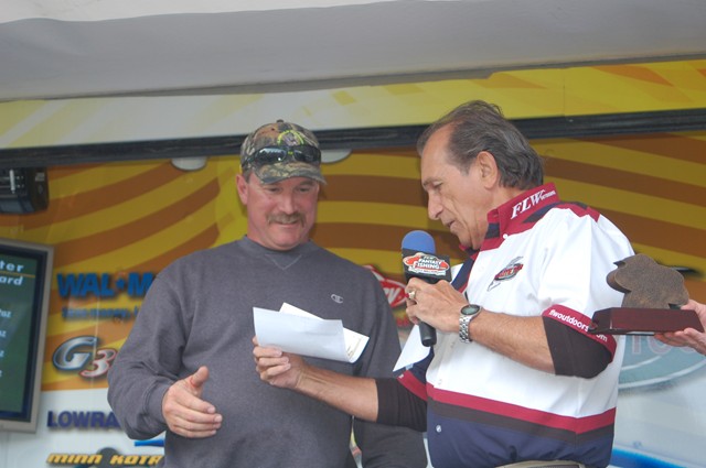 0DEC5EB3-201D-486C-823F-649FD32B4C40