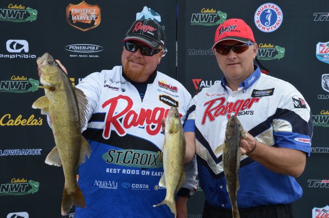 0E08C2D4-5426-4B03-AF42-639C3A25CE7A