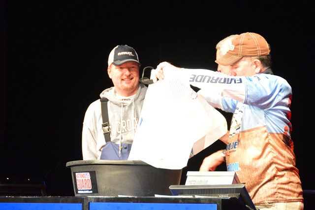 0E0F830F-230B-418C-8DE4-D0A8594DD704