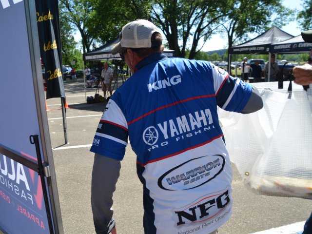 0E25CA34-3835-46D6-90FD-A00664320B33