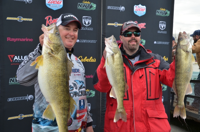 0E2E2165-3974-440C-A653-7F806DA260C9