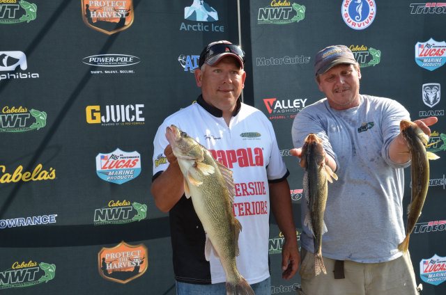 0E481F06-1EBA-4D88-8412-39EC695A096A