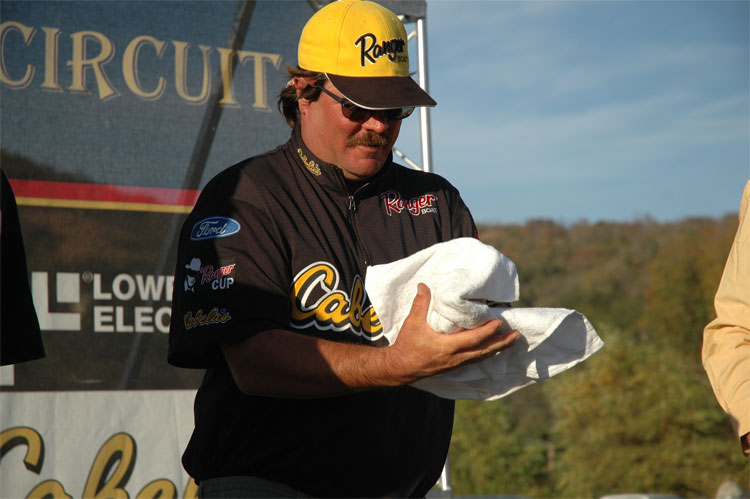 0E62B18C-E8D9-439C-9E4D-DF01732738F0