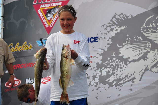 0E93FFC2-3C8C-4230-BE40-AA03170CA0C6