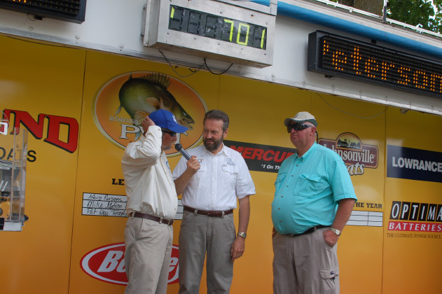 0EA7CAB9-71C2-44A9-BCC2-A1B7D639B900