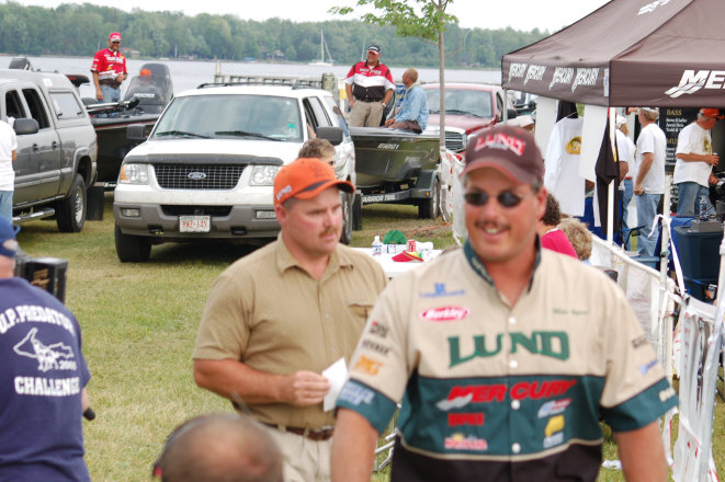 0EAAB81E-4D79-4AA0-ACCF-321414DB02FE