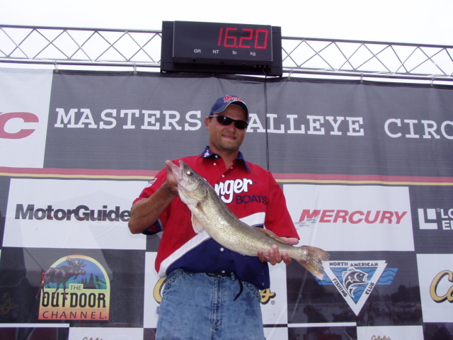 0EABDB39-3437-4F71-859C-1A7BBB45A044