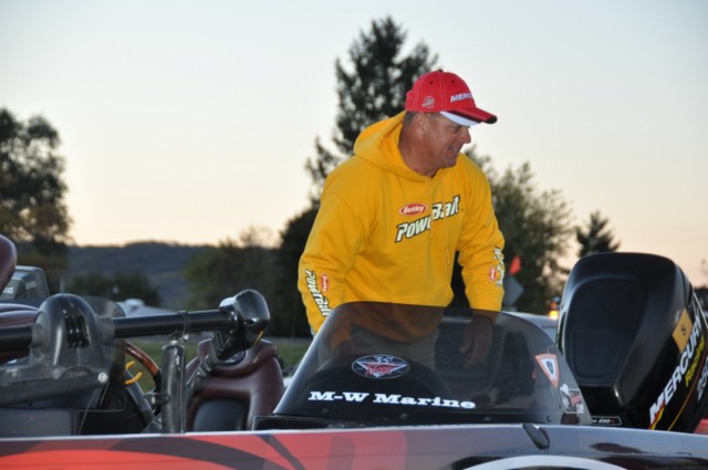 0EE416E3-1224-4FCE-A8FA-AE8733EDB45E