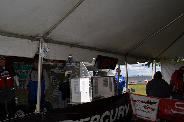 0F2DC6F0-1324-45AC-8B1F-962131609B21