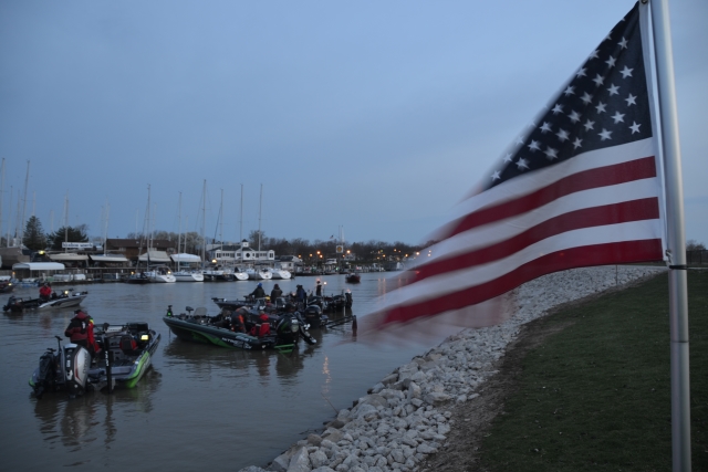 0F89FD99-1A45-4BEA-AD95-E9BAD156DB1D