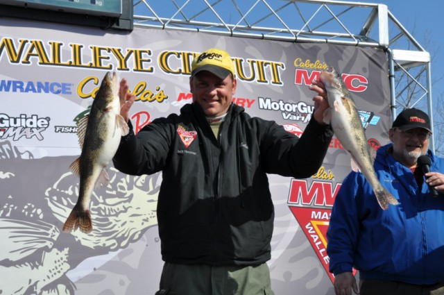 0FFF7A93-6960-4B29-8A48-299C40449D16