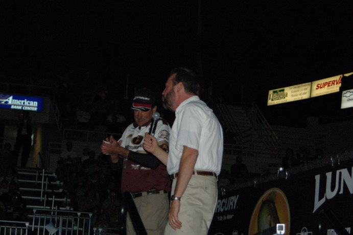 45915972-0A75-4F10-A7BF-28E73DAFEE42