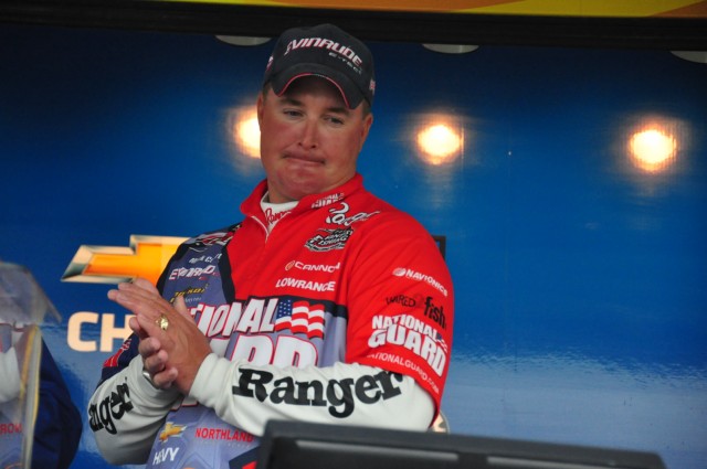 10145E50-E2A7-43B2-9938-E96850AAAD13