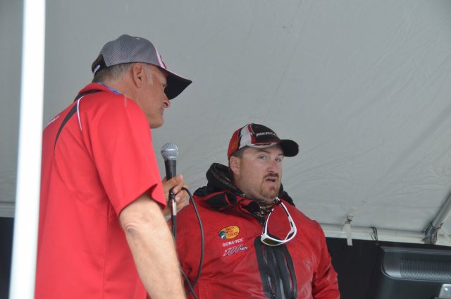 102824D8-9C1A-45D3-85C5-7FA093C75B9A