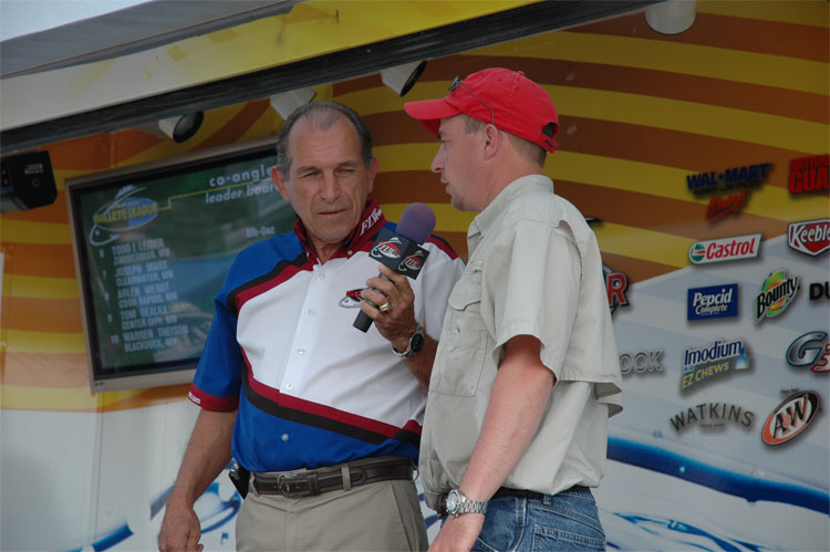 102A2EA1-EF1E-4ED3-965E-23AECD65D8E3