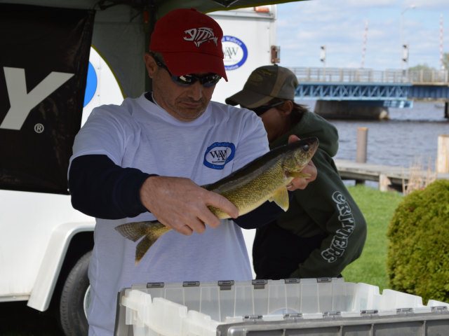 102DE5FE-D3F4-44DA-A23B-1620A8BBE482