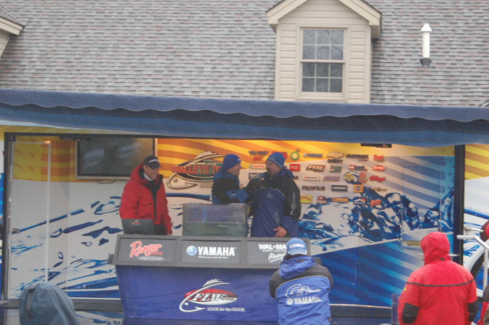 10310C01-A009-487F-AD75-93E2599B77EC