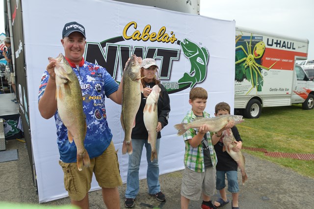 1079BED9-62D5-43E2-97CB-E123B715DE7B