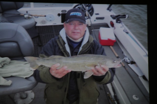 10BD29EE-2669-400A-A767-16833AF04D09