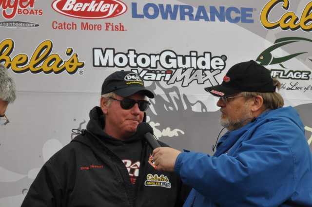 10CDE2D5-5C6D-4A32-A58A-5F9C5BD76CA6