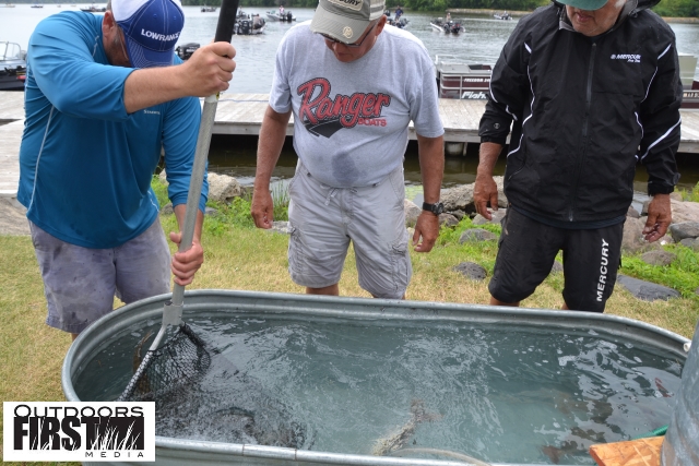 10DA6EFC-3C14-4CF3-AD92-6DB68FC6E448