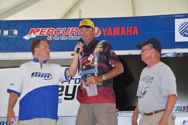 10E6EC80-670D-40F9-8C6E-2E5B44568E96