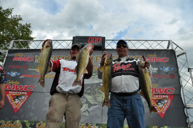 10E73AF2-2F3C-4954-8191-EA0427239F56