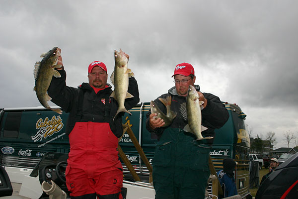 111FAB5F-8F0D-48E1-BA46-BFC6A4530076